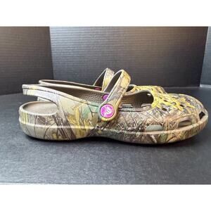 Crocs Shayna Mary Jane Clogs Camouflage Pink Logo Women’s Size 8